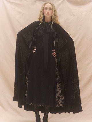 Long Magnolia Lace Cape